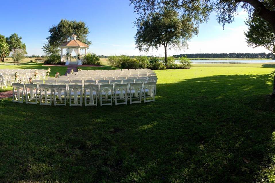 Outdoor ceremony