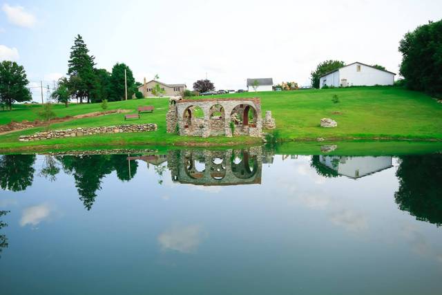 Pond's Edge Venue
