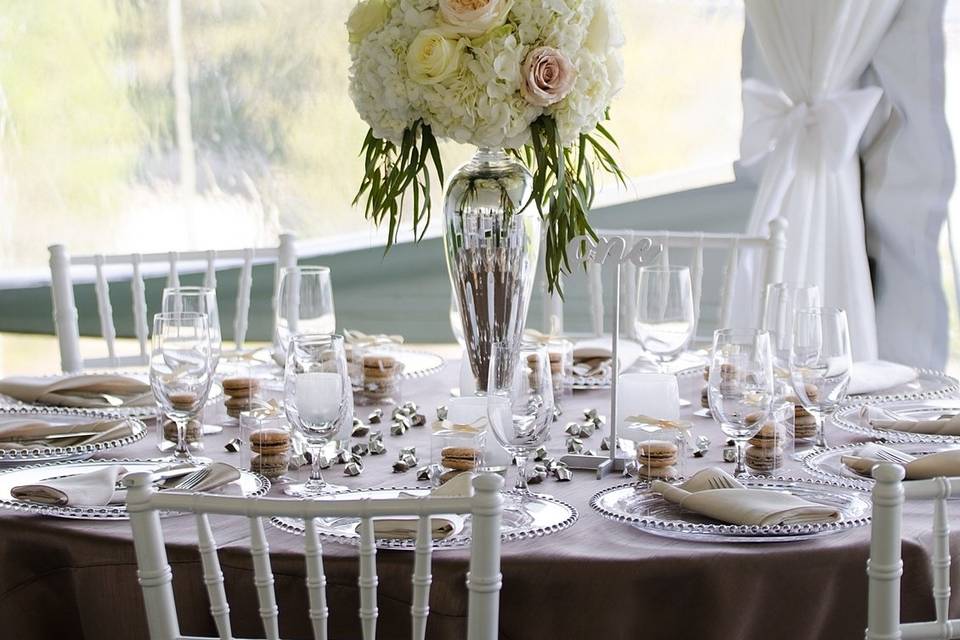 White Wedding Tablescape