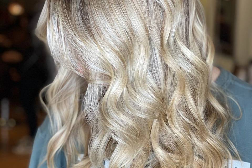 Color Cut Curls by Andrea