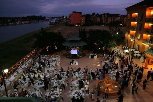 Your reception on the River.  Photo by Jeff Hinds Photography