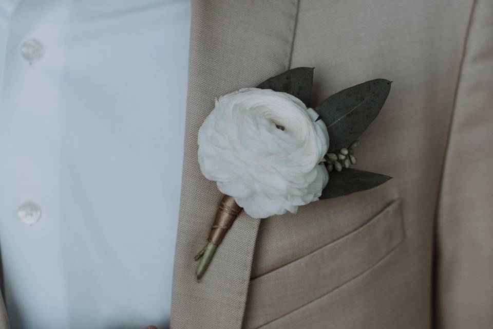 Timeless Boutonniere