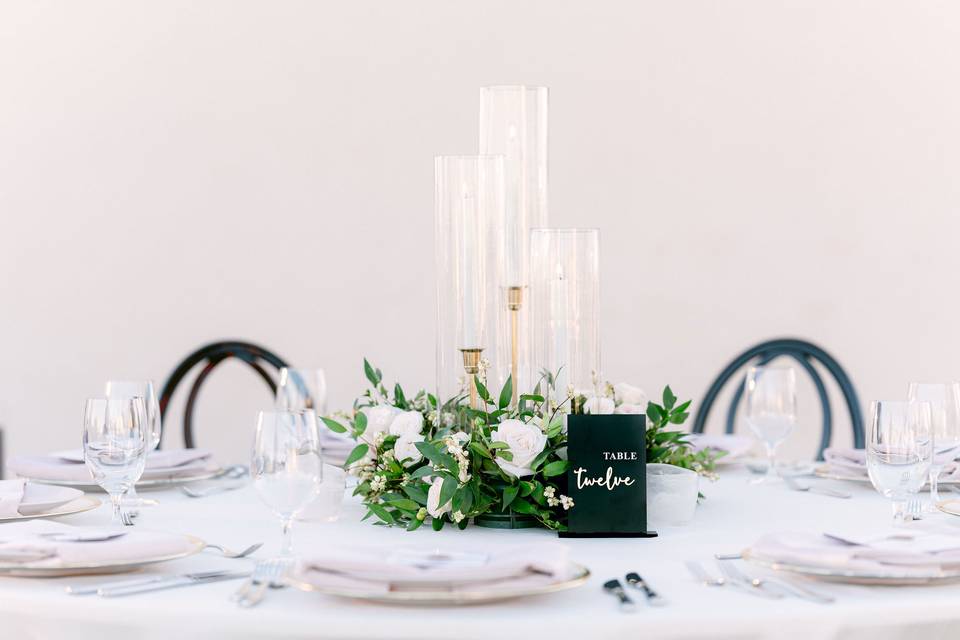 Romantic Candlelit Centerpiece