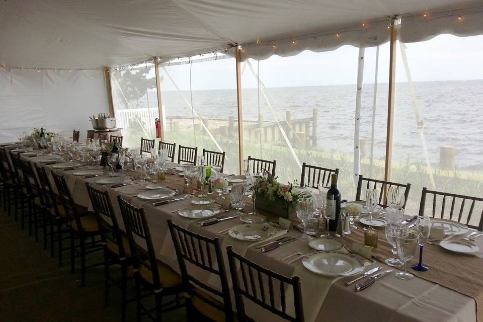 King tables & chiavari chairs