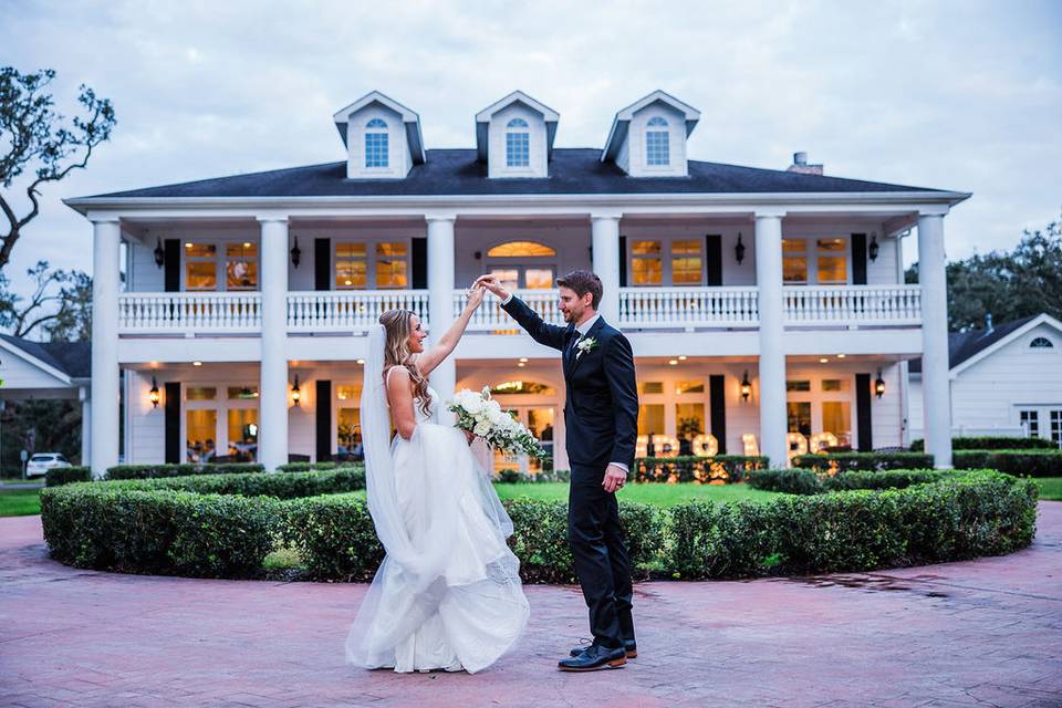 Magnolia Manor