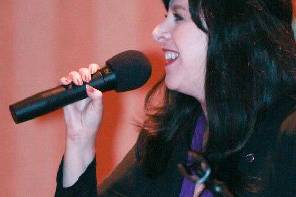 Diane Martinson, MN singer for weddings & events.