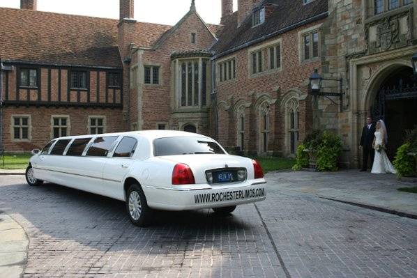 ROCHESTER LIMOUSINE LLC