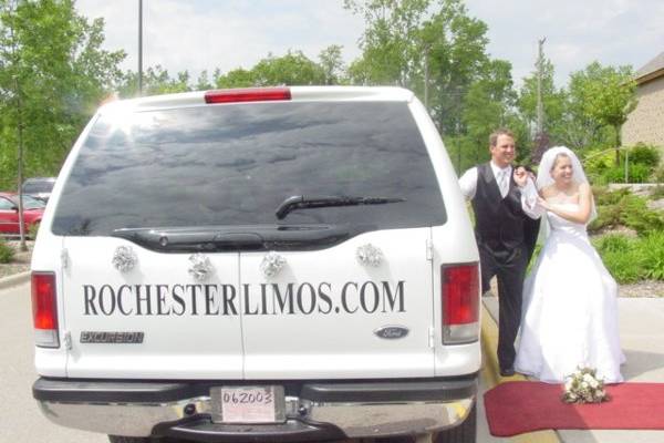 ROCHESTER LIMOUSINE LLC