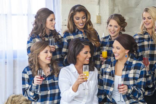 Bride & Bridesmaids