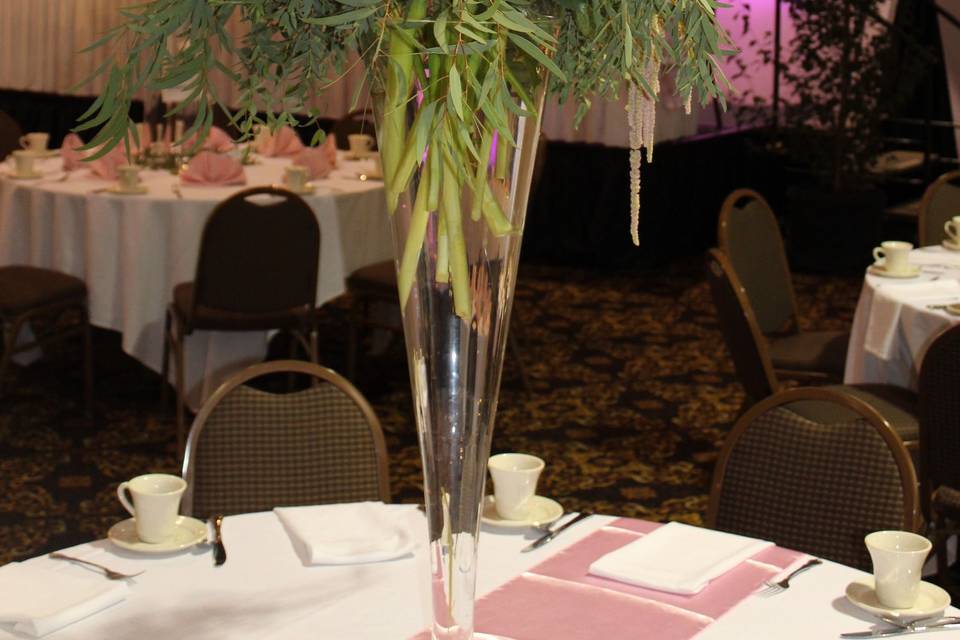 Floral centerpiece