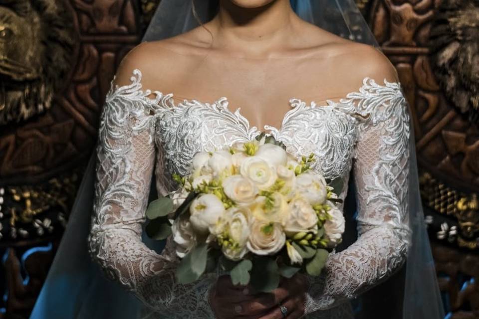 Classic bride by Carolina Rufa