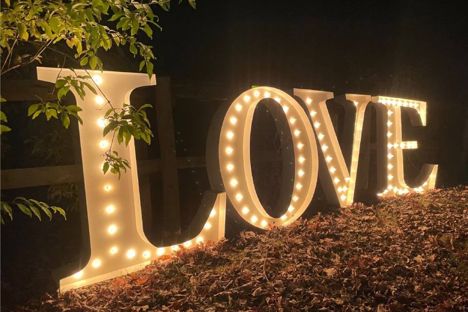 Marquee letters 4'