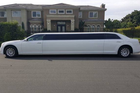 Black Classic Limo