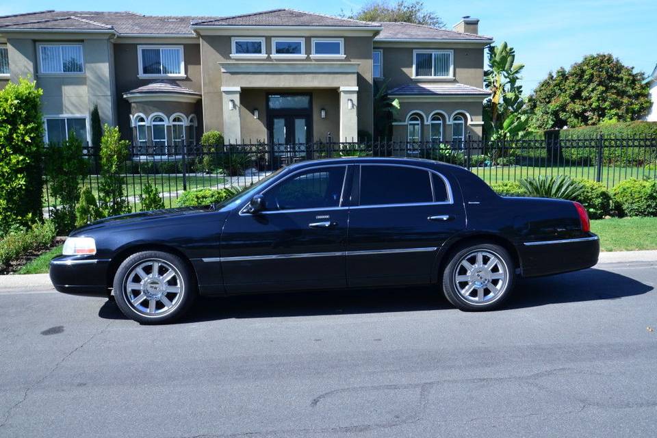 5 Star Limousine & Transportation Service