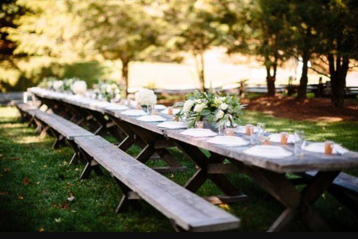 Head table setup