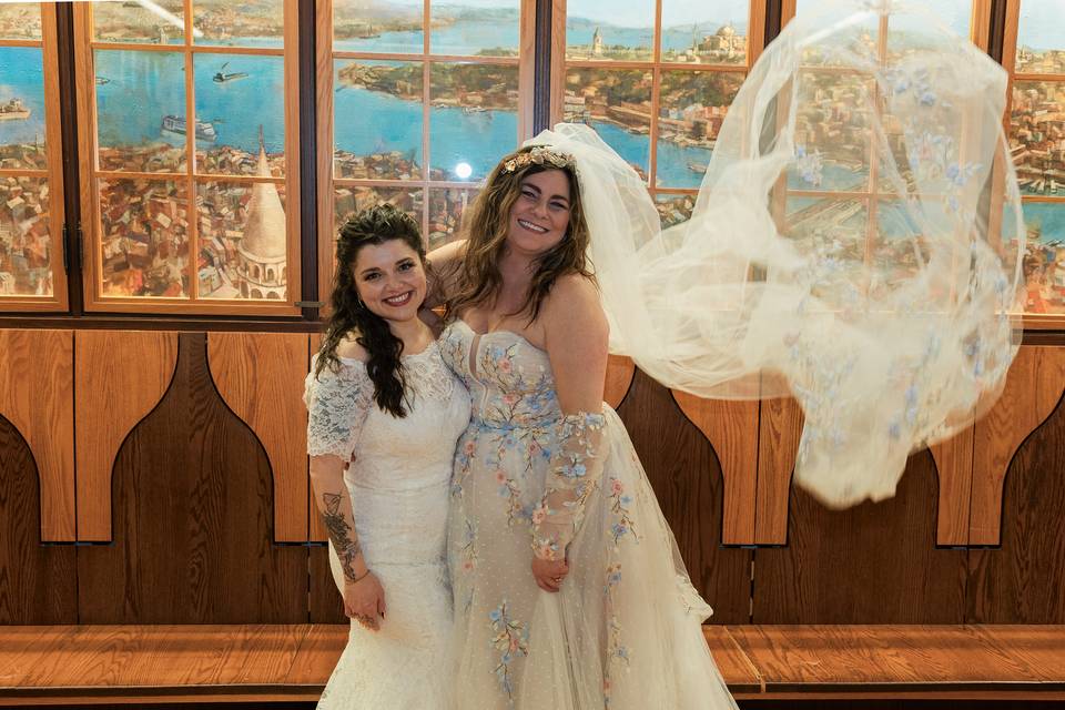 Vail toss brides