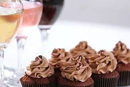 Chef Schonberg's Sweets offers alchol infused cupcakes and southern dessert also.