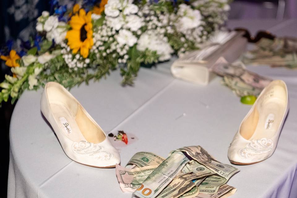 Money Dance