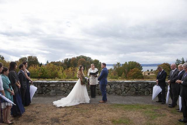 Discovery Park Ceremony