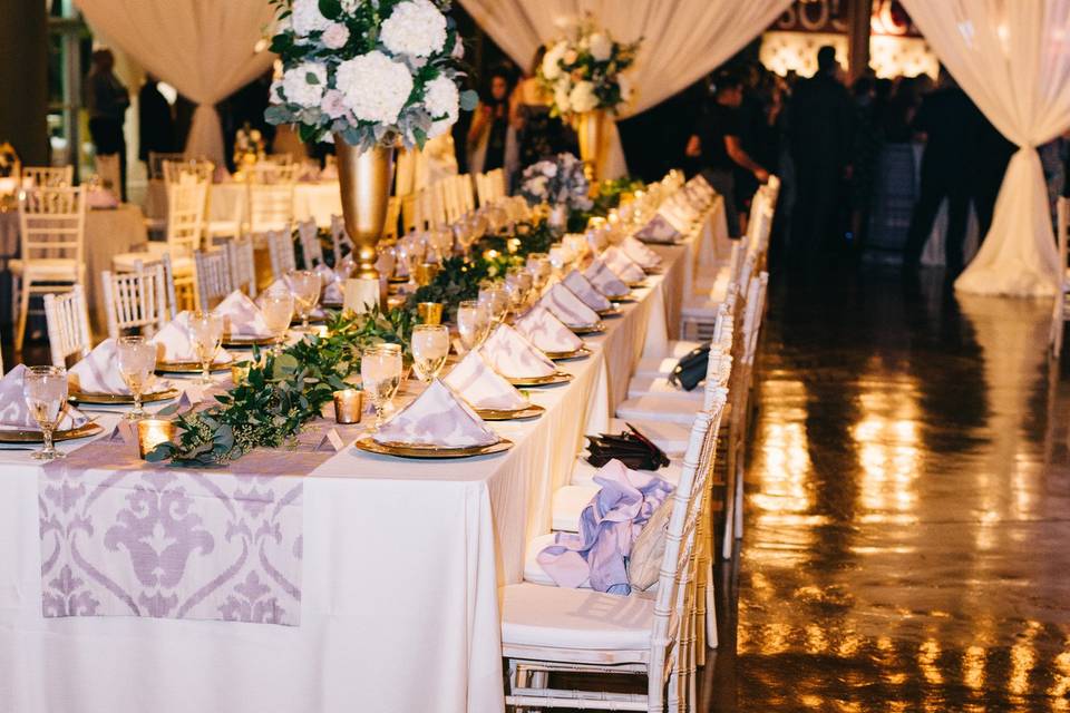 Long table setting