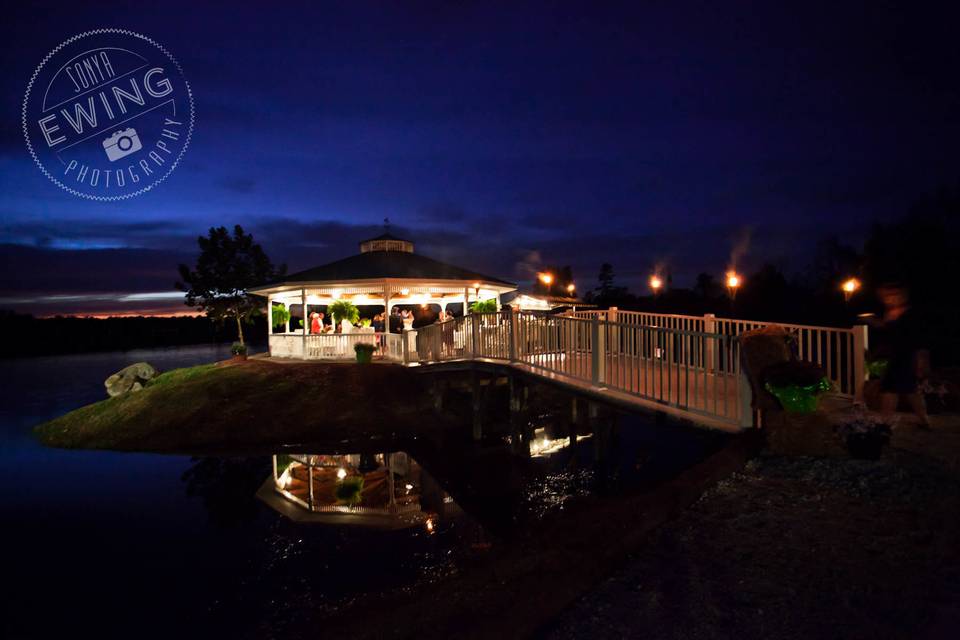 The Gazebo at Sunset Ridge Buffalo Farm