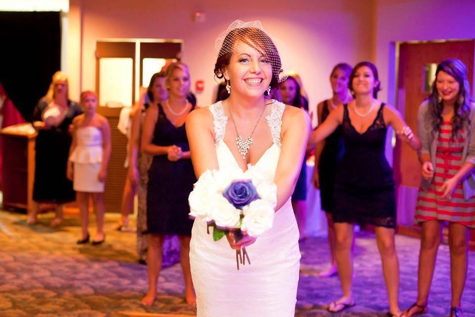 Bouquet toss