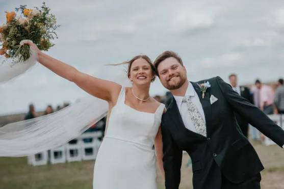 Medora wedding