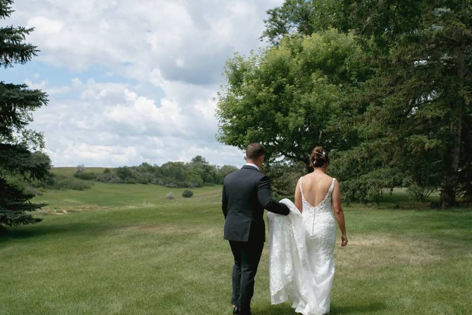 Lake wedding: Month-of