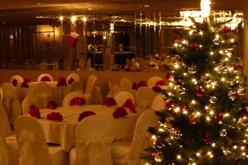 The Crystal Room decorated for a holiday party