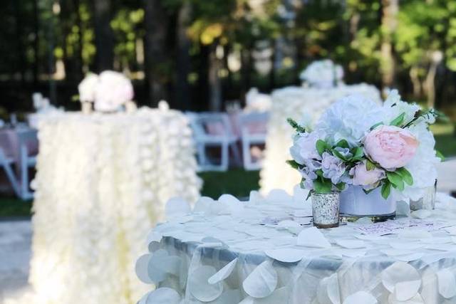 Floral centerpieces