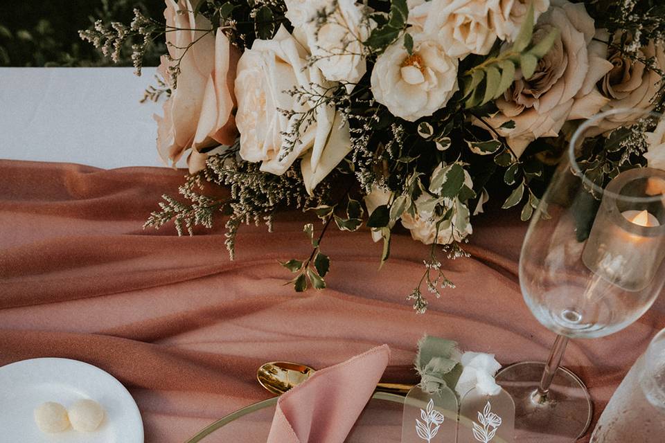 Table Top Setting Details