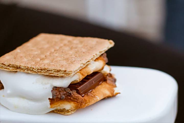 S'More