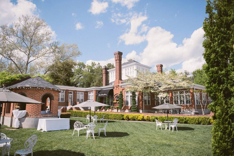 Historic Mankin Mansion Wedding Resort