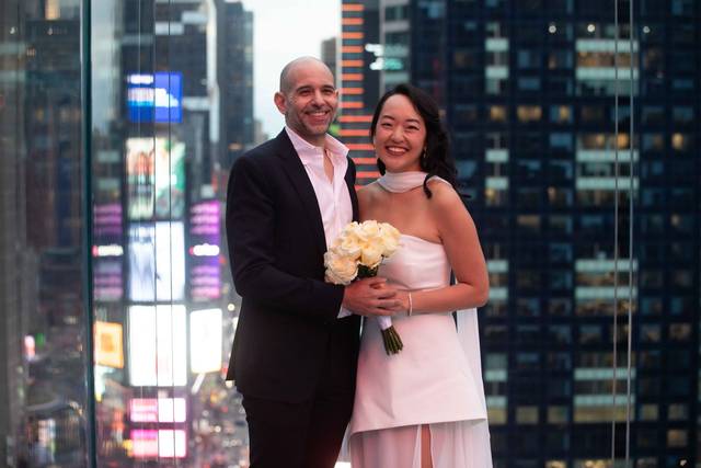 Vow Renewal on Skywalk