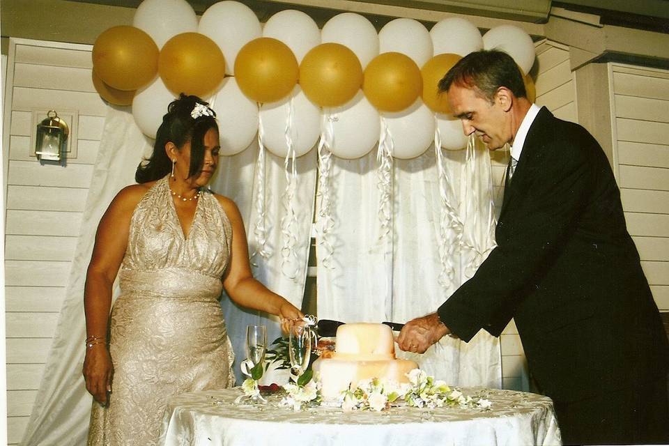 Roszel's Wedding and Event Planning
