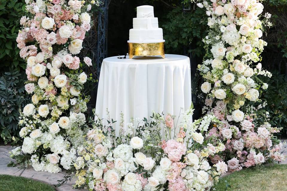 Cake Table Outdoor