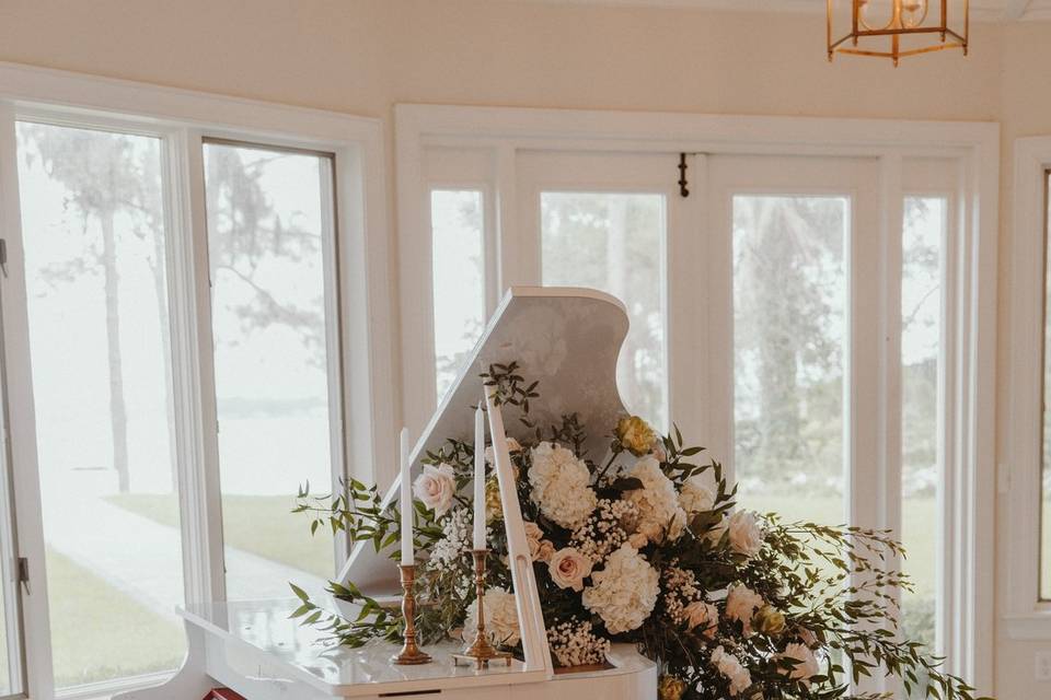 Piano Full Elegance
