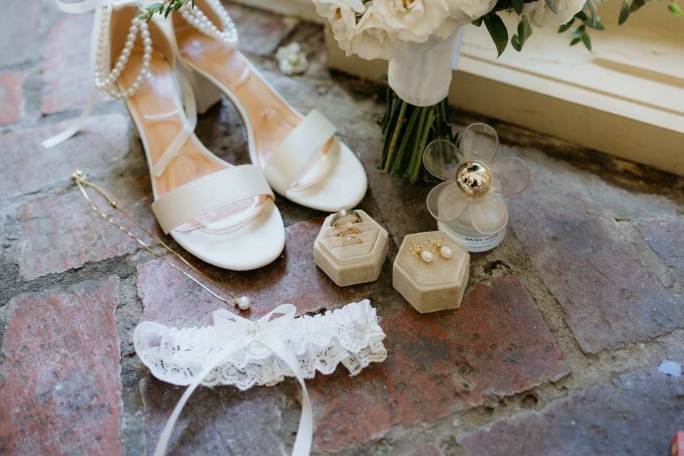 Haley-Traditional White