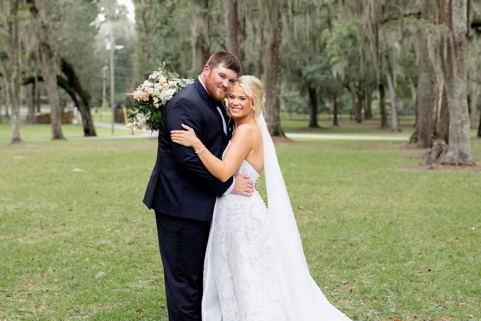 Savannah Bride and Groom