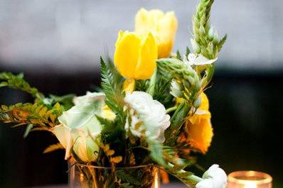 Yellow and Green Bouquet. Photography by Jacob Arthur Photography