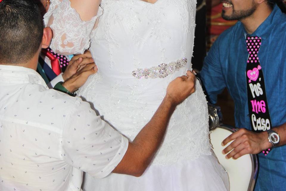 TRADITIONAL WEDDINGS