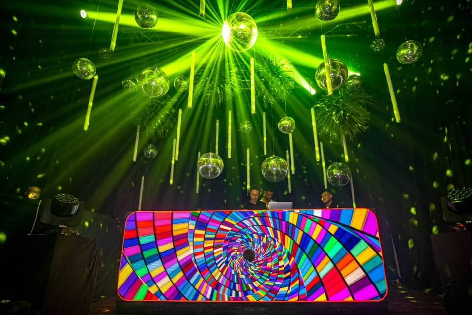 Club Experience