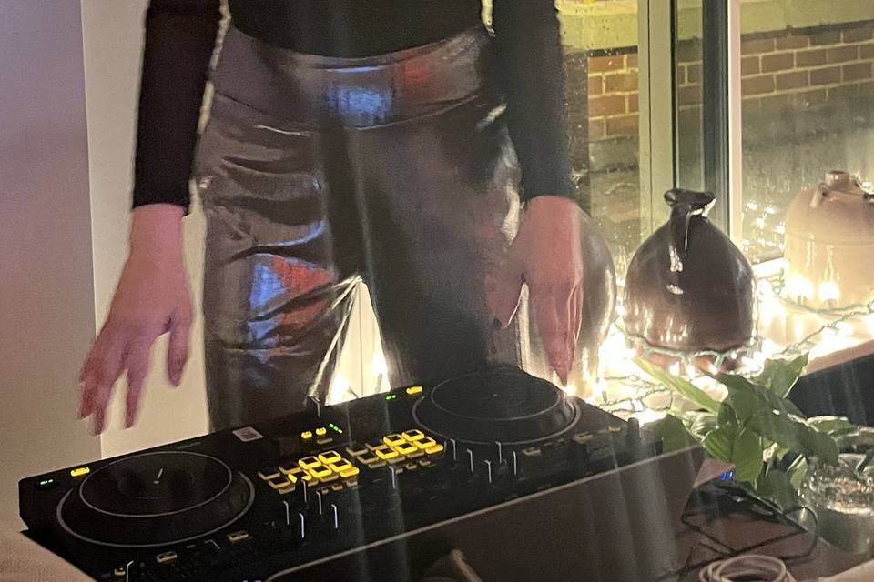 New Year's Eve DJ
