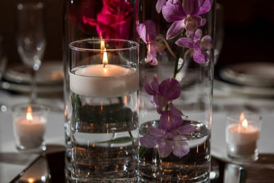 Beautiful simple centerpieces