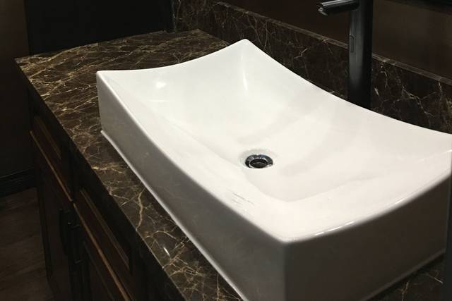 Gotta Go Luxury Restrooms