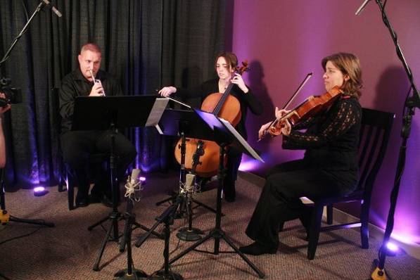 String trio with trumpet