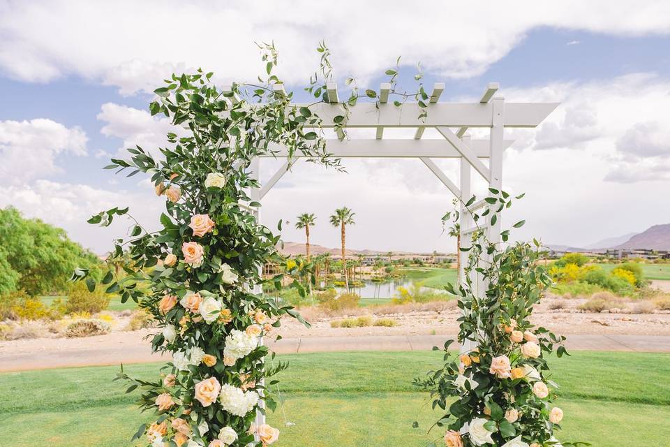 Sweetheart table