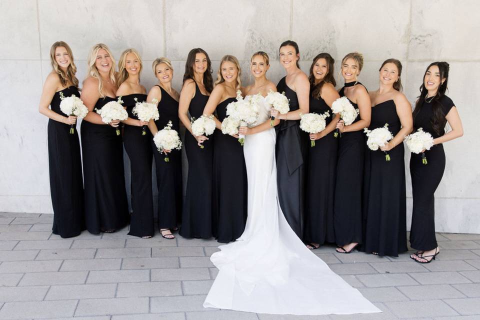 Wedding Party & Bouquets
