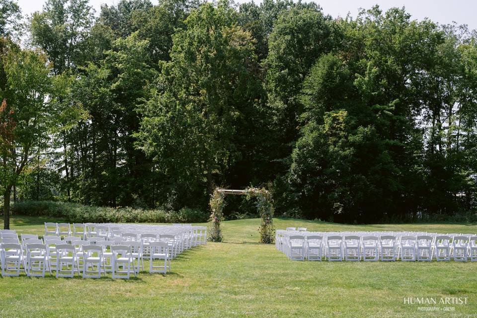 Outdoor ceremony