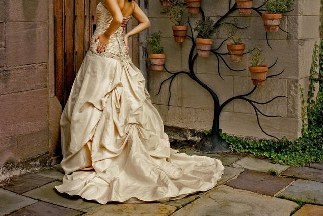 Celebrity Bridal Boutique Dress Attire Pittsburgh PA